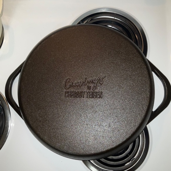 Cravings By Chrissy Teigen X Target Preloved Everyday Cast Iron Pan - Picture 11 of 16